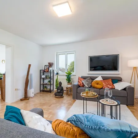 Lägenhet Og1 R Mit Balkon 15min Bis Salzburg Freilassing