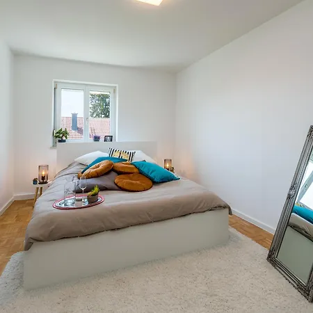 Og1 R Mit Balkon 15min Bis Salzburg Freilassing