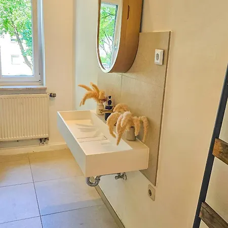 Og1 R Mit Balkon 15min Bis Salzburg Lägenhet Freilassing