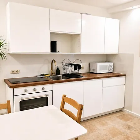 Og1 R Mit Balkon 15min Bis Salzburg Freilassing