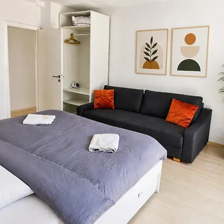 Og1 R Mit Balkon 15min Bis Salzburg * Freilassing