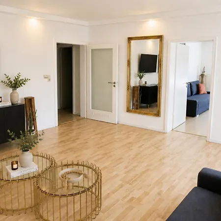 Og1 R Mit Balkon 15min Bis Salzburg * Freilassing