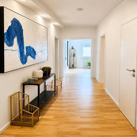 Apartment Og1 R Mit Balkon 15min Bis Salzburg
