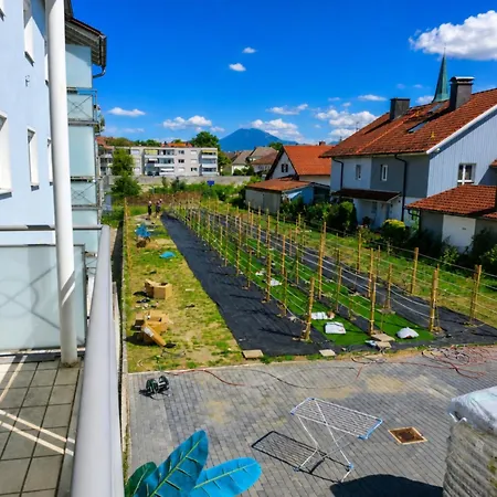 Apartment Og1 R Mit Balkon 15min Bis Salzburg